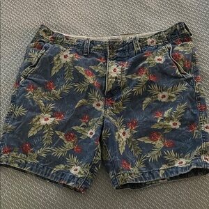 Abercrombie & Fitch floral Shorts